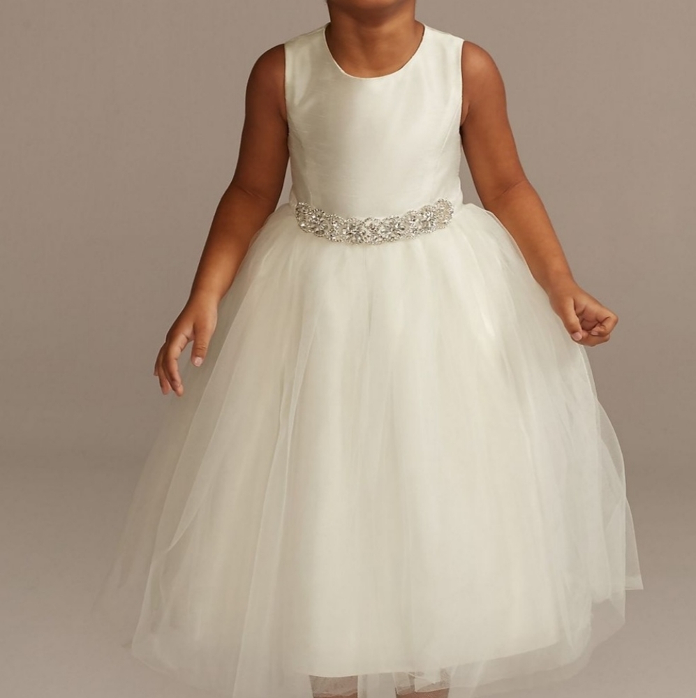 NWT David's Bridal Ivory Flower Girl Dress with Tulle and Ribbon Waist OP218